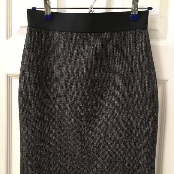 Express Dresses & Skirts - Grey & black pencil skirt